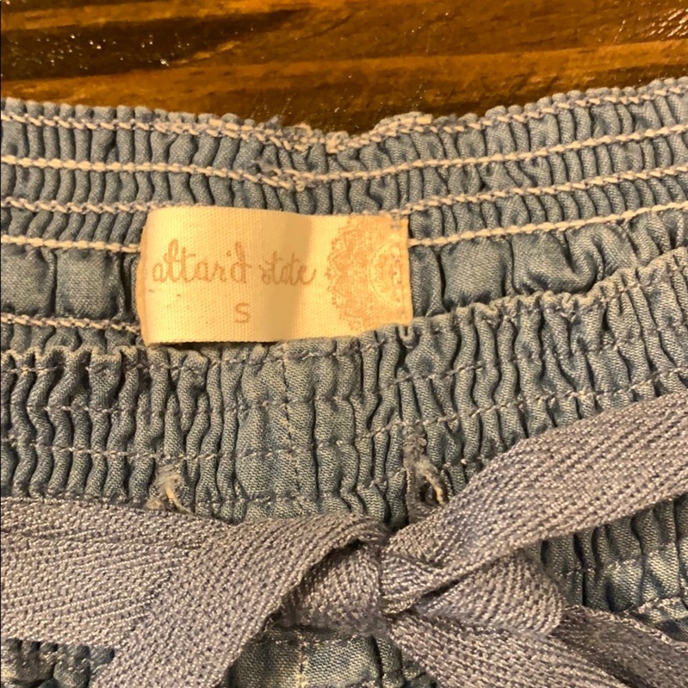 Altar’d State Shorts - Picture 2 of 3